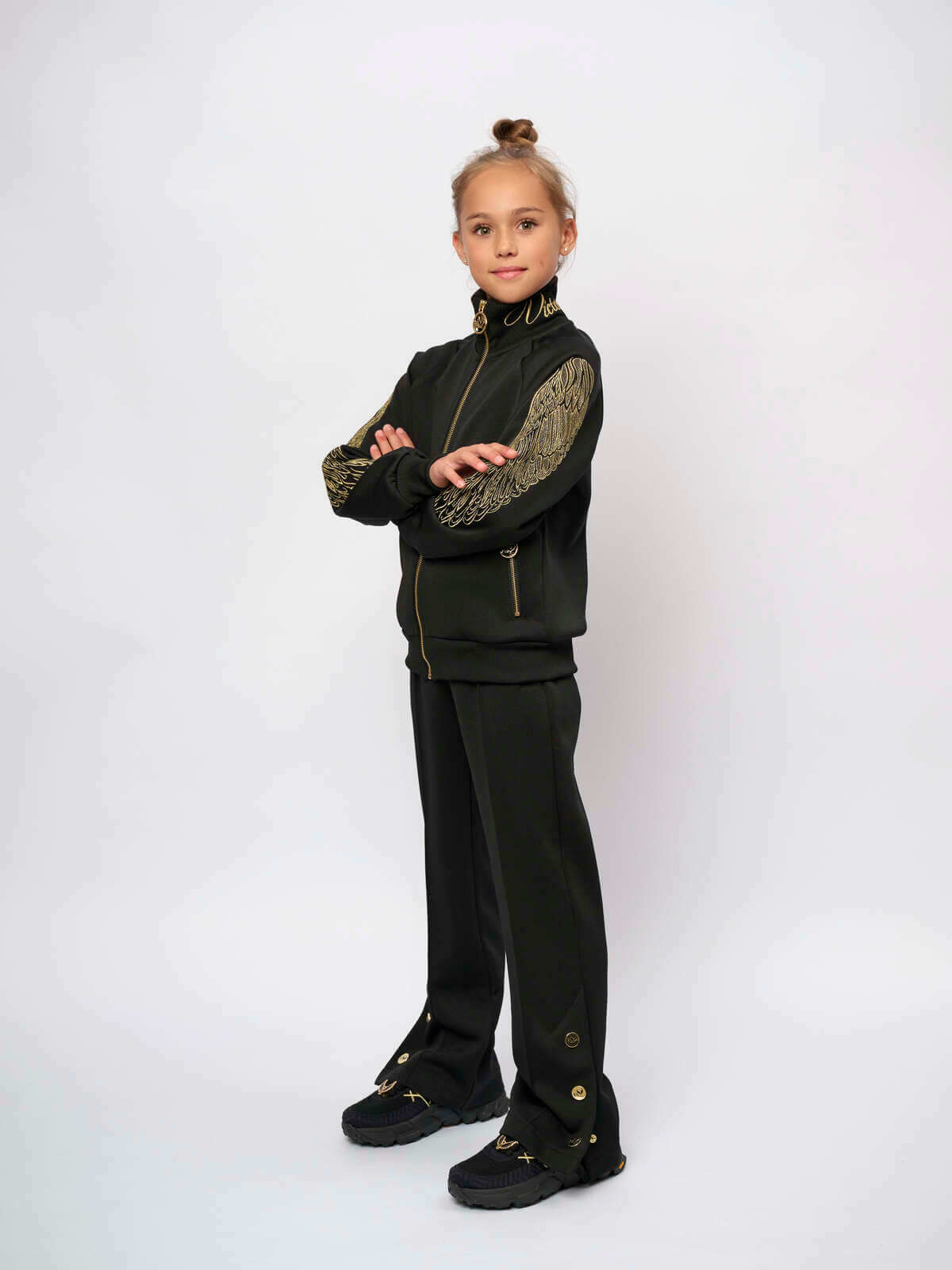 TRACKSUIT "Weightlessness" 3 - 0240 TRACKSUIT "Weightlessness" 3 - 0240