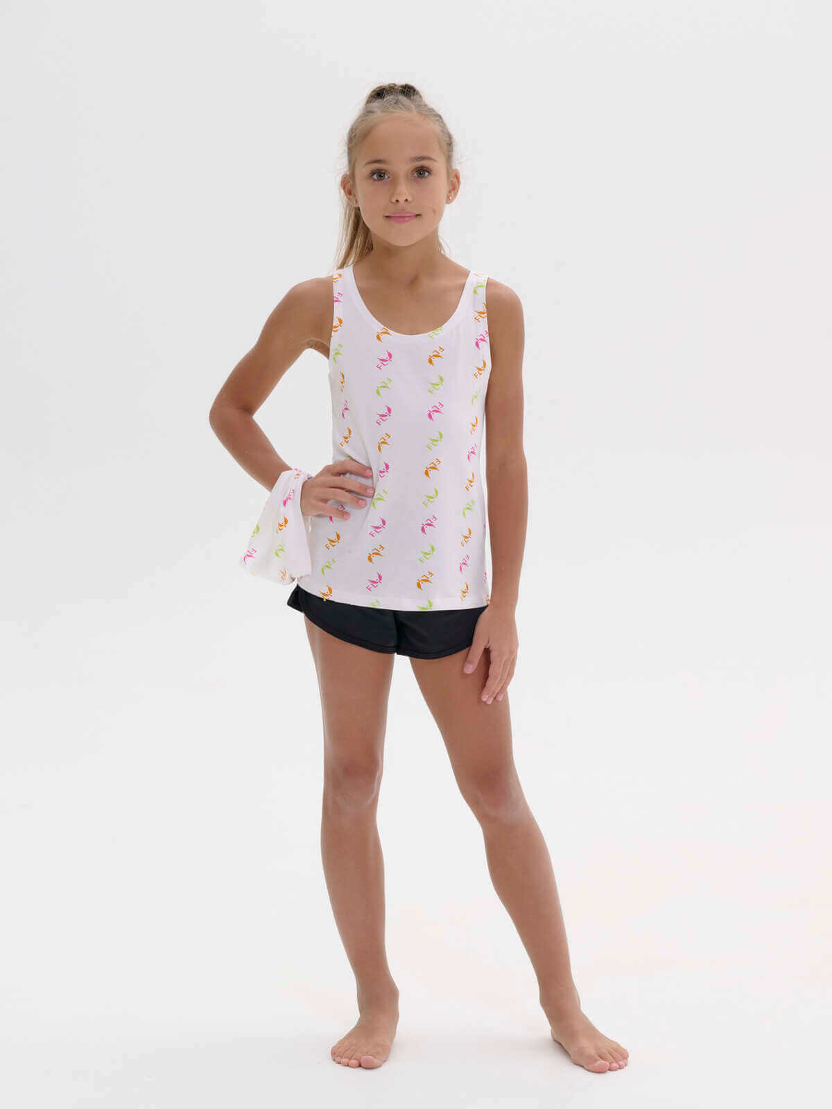 T-shirt with colored letters - 0337 T-shirt with colored letters - 0337